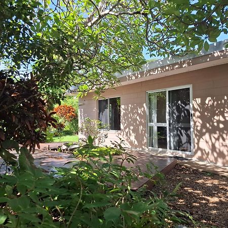 J & Ella'S Holiday House - 1 Bedroom, 1 Bathroom Home Cooktown Exterior foto